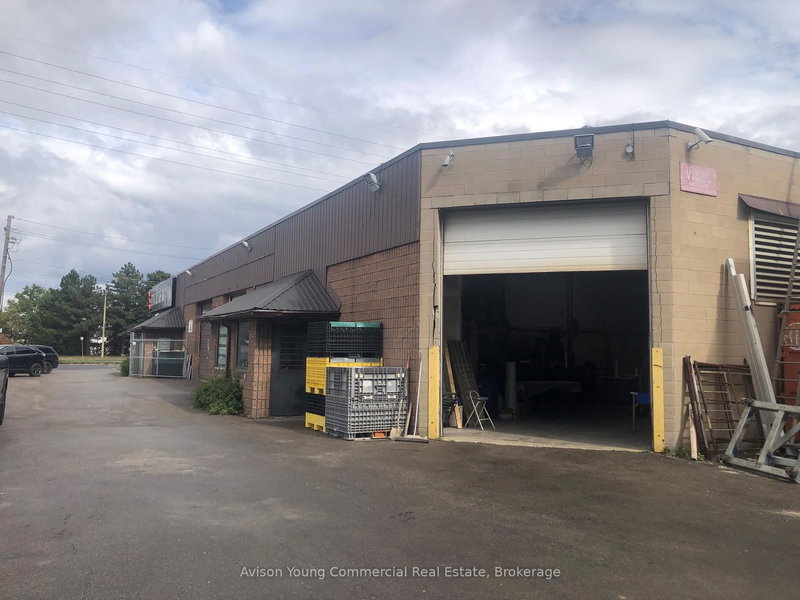 766 Burlington St E, Hamilton, L8L 4K3 | Image 2