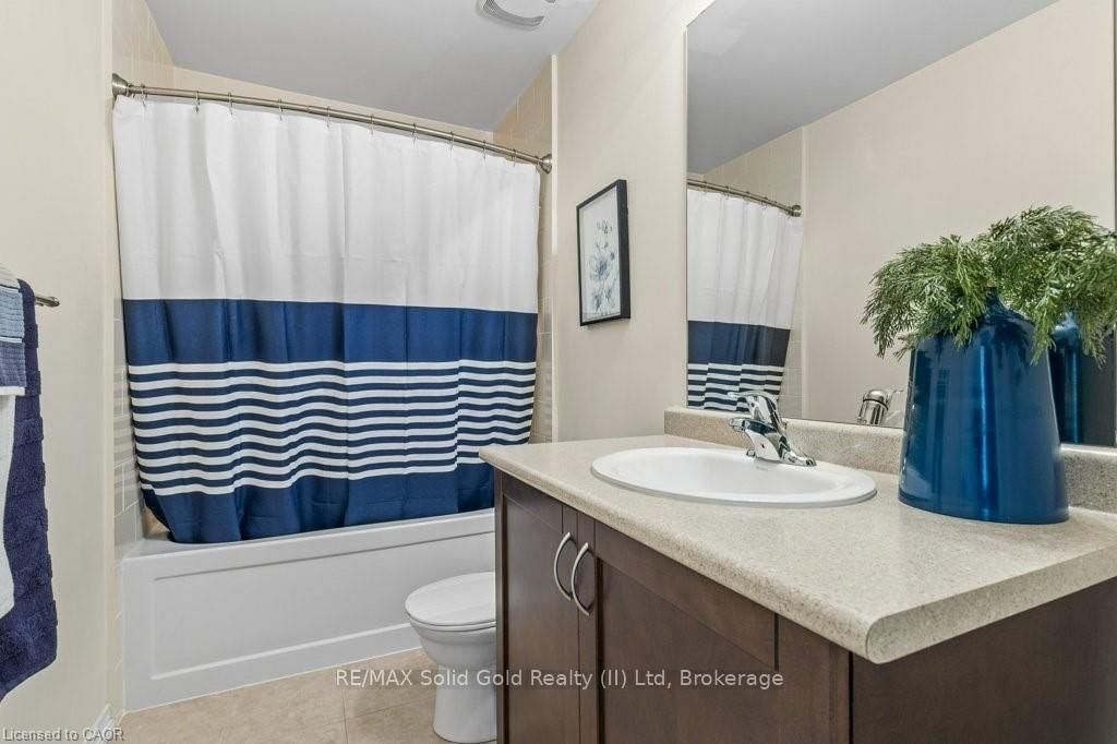 102 Trowbridge Street - Photo 20