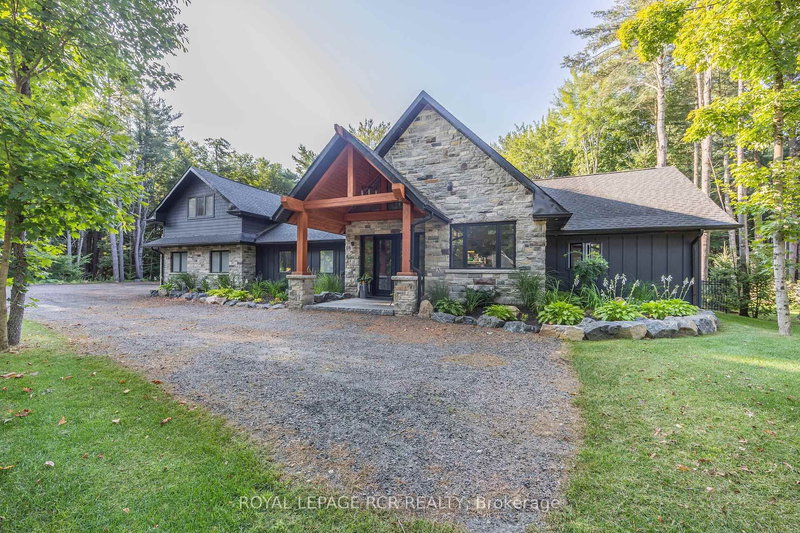 1031 Xavier St, Gravenhurst, P0E 1G0 | Image 3