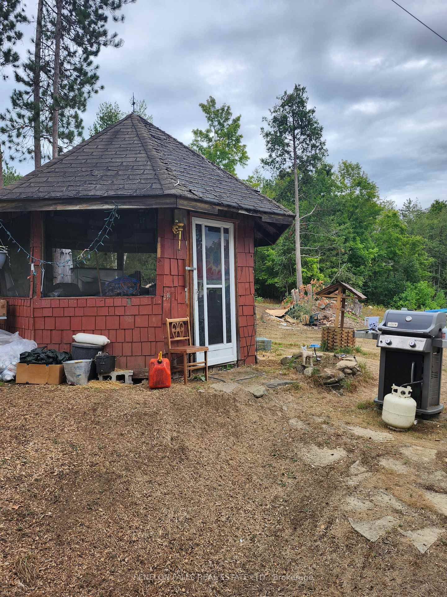 Listing Image 7