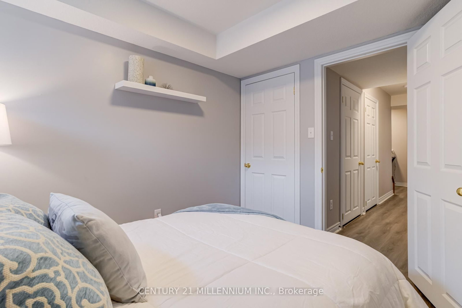 630 Woodlawn Road E, Unit A - Photo 24