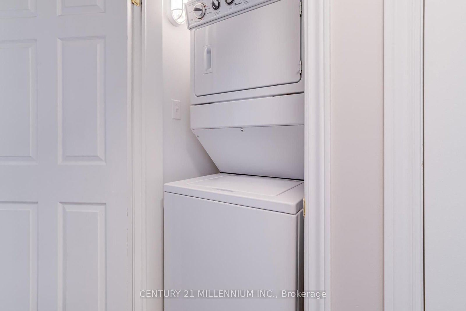 630 Woodlawn Road E, Unit A - Photo 29