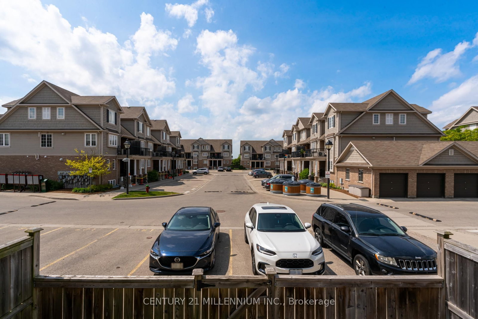 630 Woodlawn Road E, Unit A - Photo 37