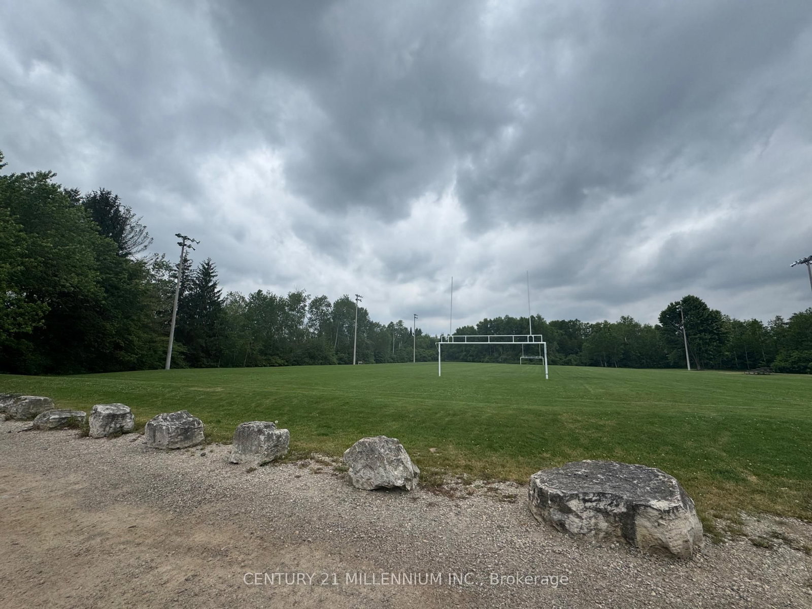 630 Woodlawn Road E, Unit A - Photo 39