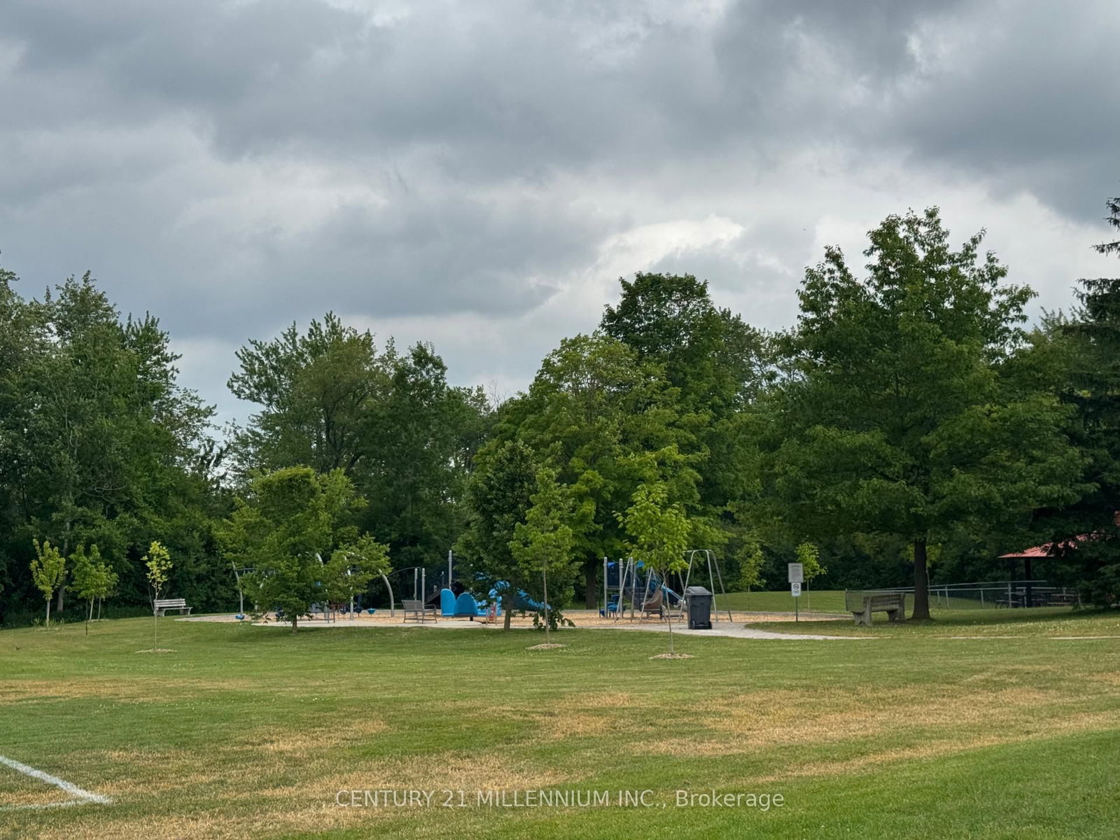 630 Woodlawn Road E, Unit A - Photo 40