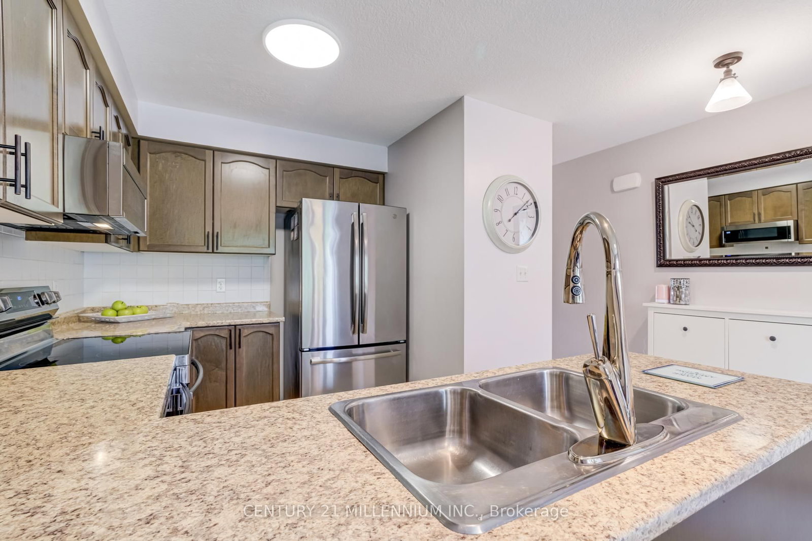 630 Woodlawn Road E, Unit A - Photo 8