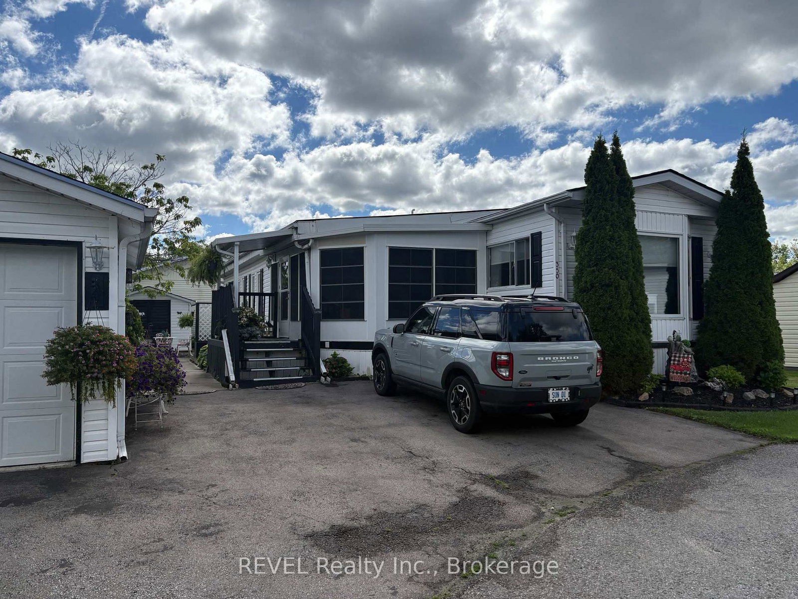 3033 TOWNLINE Road, Unit 350 - Photo 2