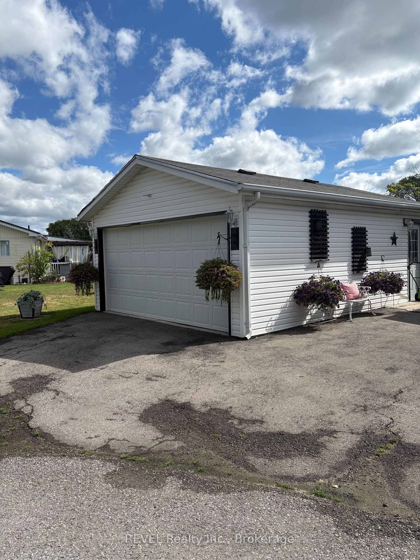 3033 TOWNLINE Road, Unit 350 - Photo 3