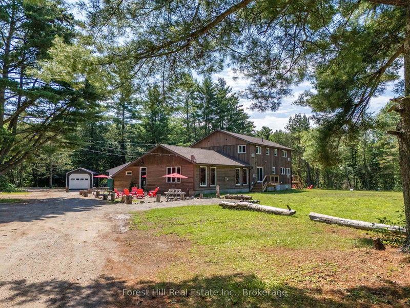 1326 Kawagama Lake Rd, Algonquin Highlands, P0A 1E0 | Image 2