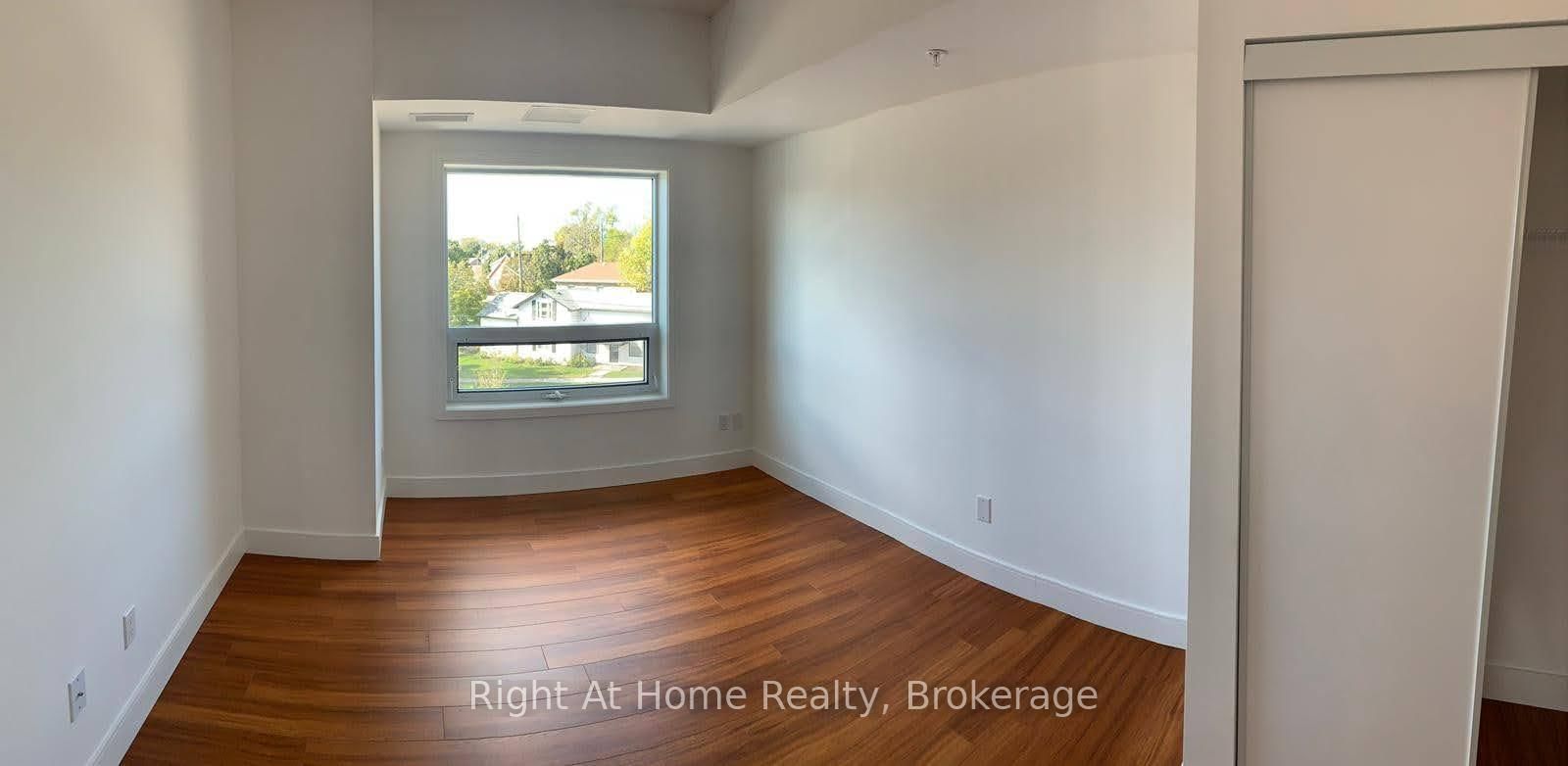 1 WELLINGTON Street, Unit 308 - Photo 7