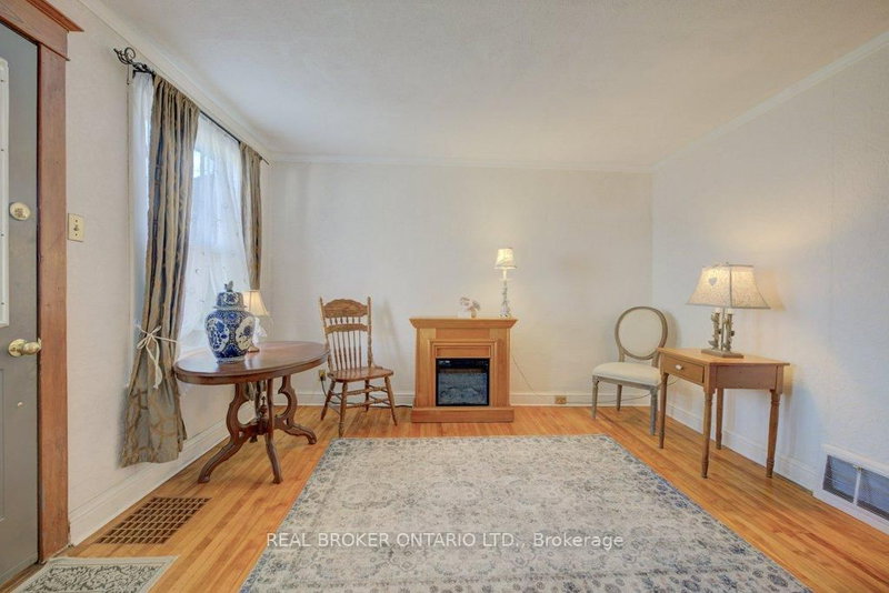 458 Upper Wentworth St, Hamilton, L9A 4T7 | Image 3