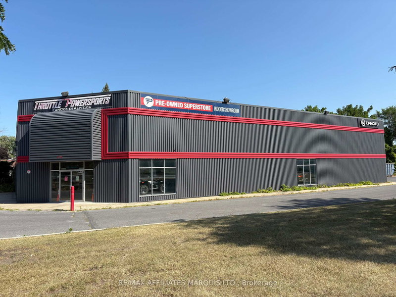 405 Ninth St W, Cornwall, K6J 5X3 | Image 2