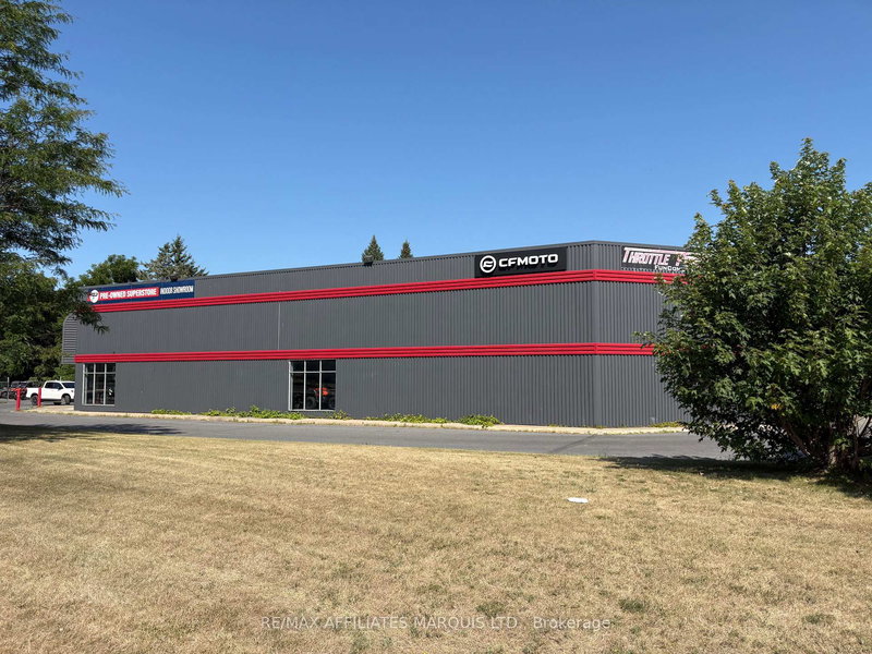 405 Ninth St W, Cornwall, K6J 5X3 | Image 3