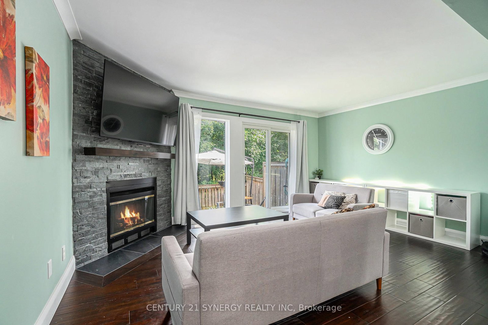 Listing Image 7