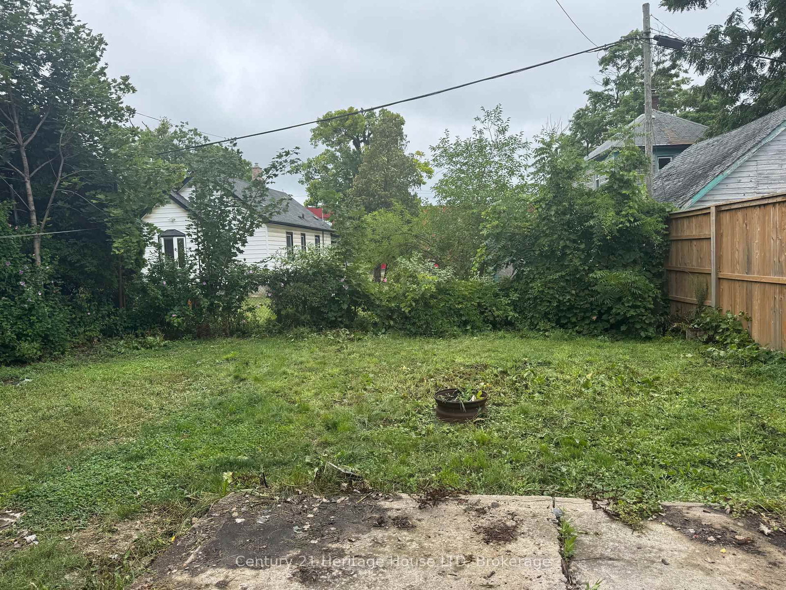 Listing Image 7