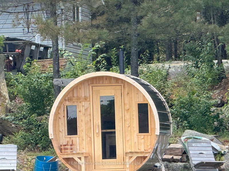 2 A22 ISLAND, The Archipelago, P0G 1K0 | Image 3