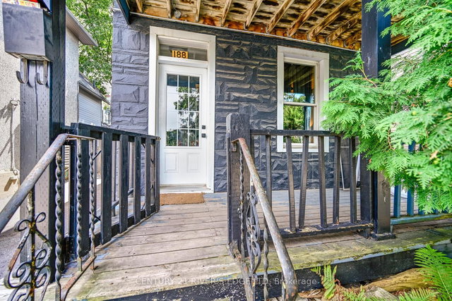 188 ARMSTRONG Street