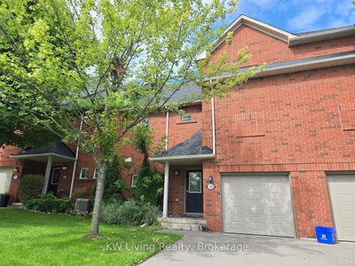 Townhouse leased at 38-100 Beddoe Drive, Hamilton, Ontario, L8P 4Z2 - Chedoke Park - MLS: X12360470
