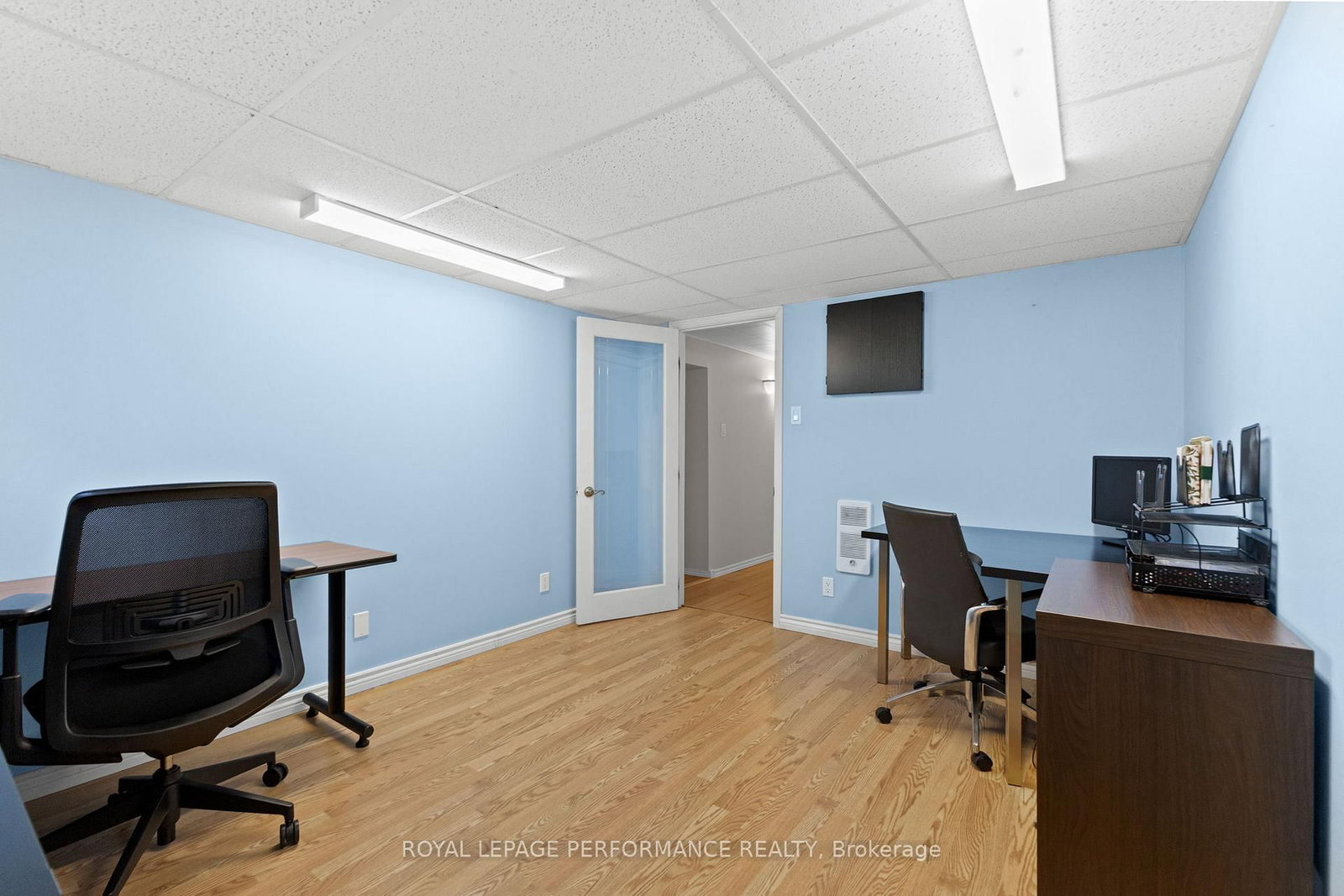 Listing Image 27