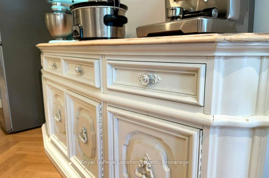 8 Sykes Street N - Photo 12