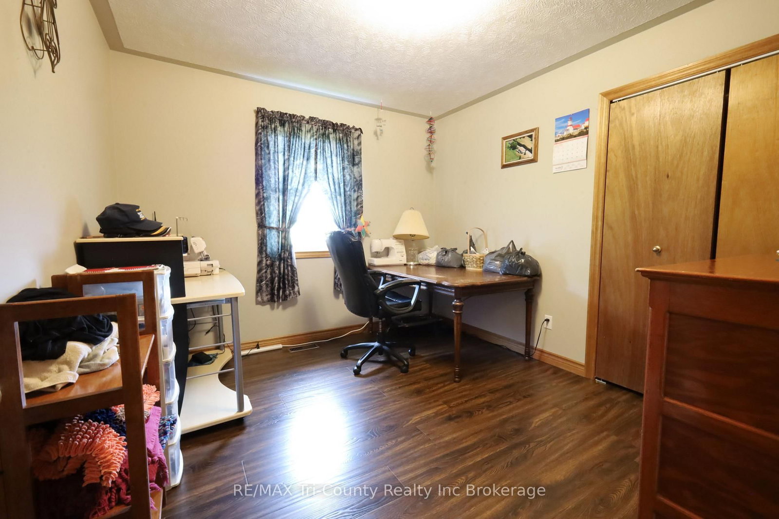Listing Image 33