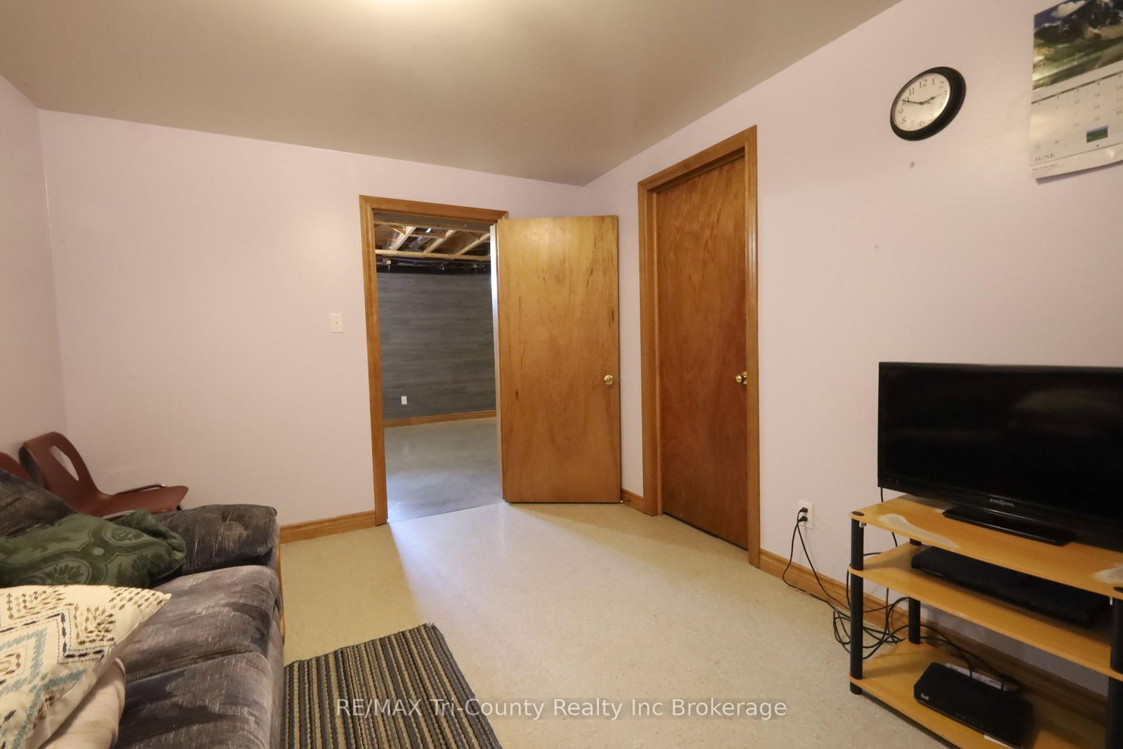 Listing Image 40