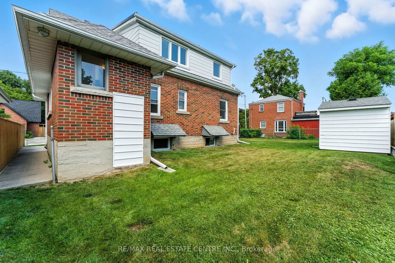 Listing Image 40