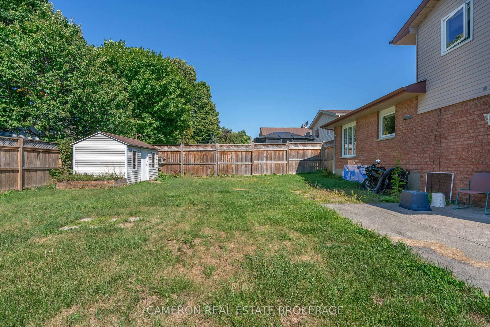 Listing Image 5