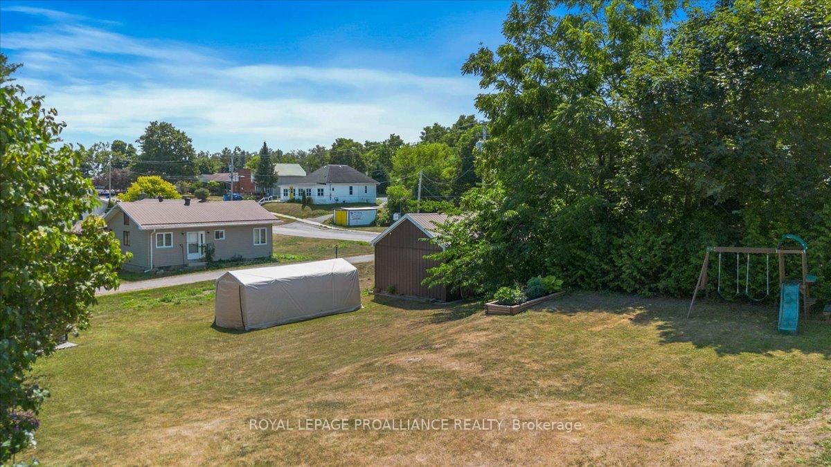 Listing Image 44