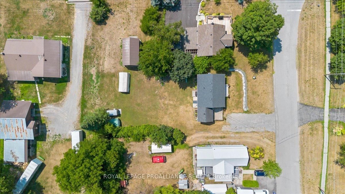 Listing Image 46