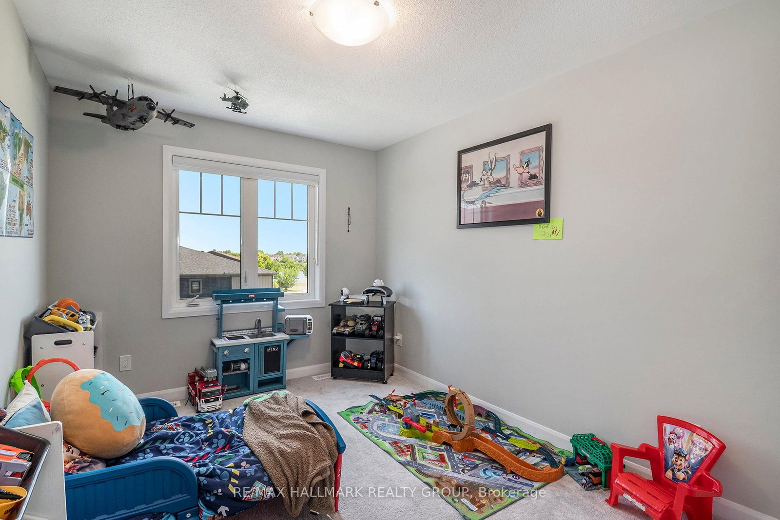 Listing Image 17