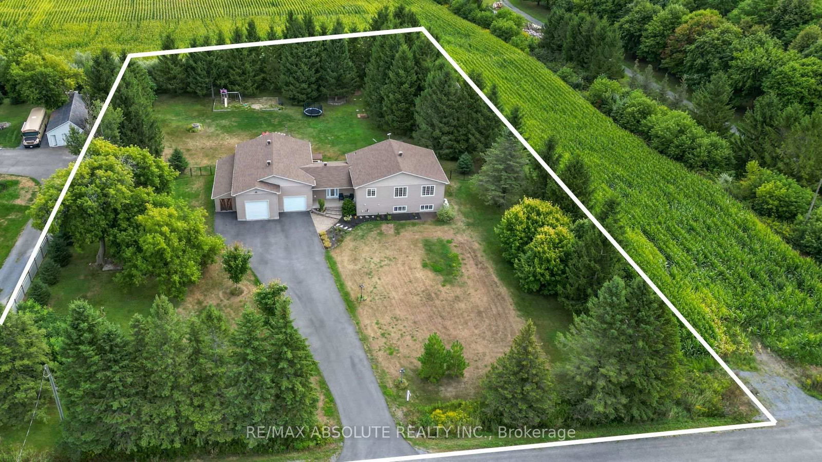 Listing Image 3