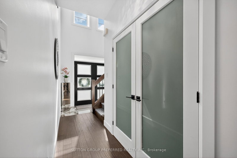 21 Armstrong St, Strathroy-Caradoc, N0L 1V0 | Image 3