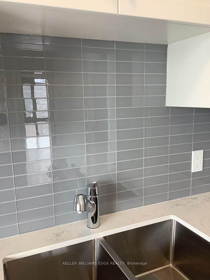 Condo for lease at 714-15 Queen Street, Hamilton, Ontario, L8P 3R4 - Central - MLS: X12367034