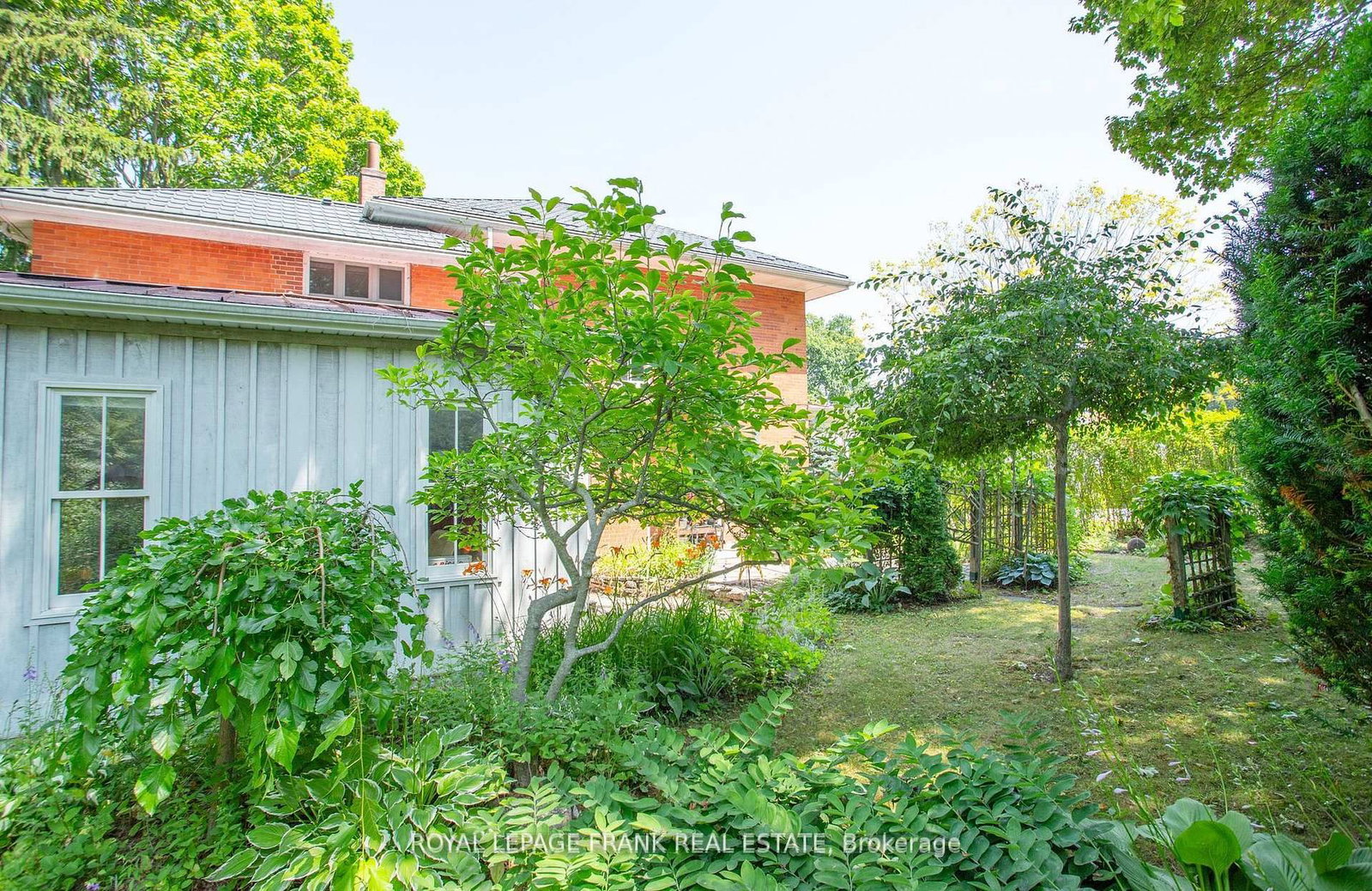 Listing Image 44