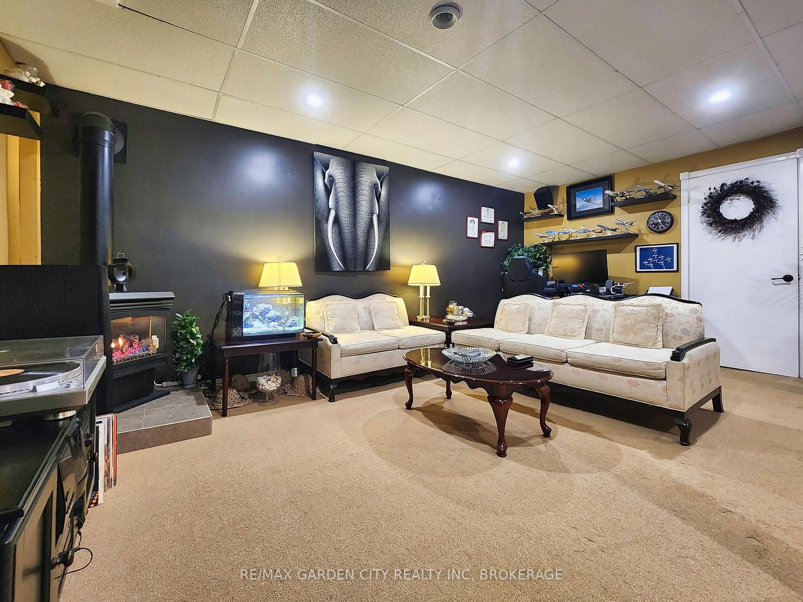 Listing Image 35