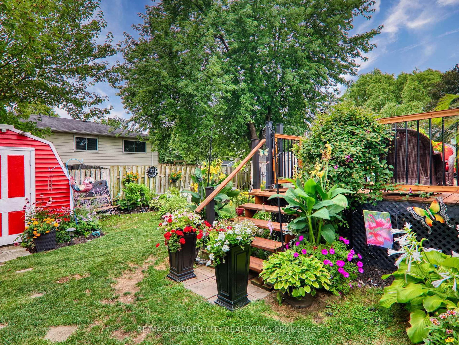 Listing Image 9