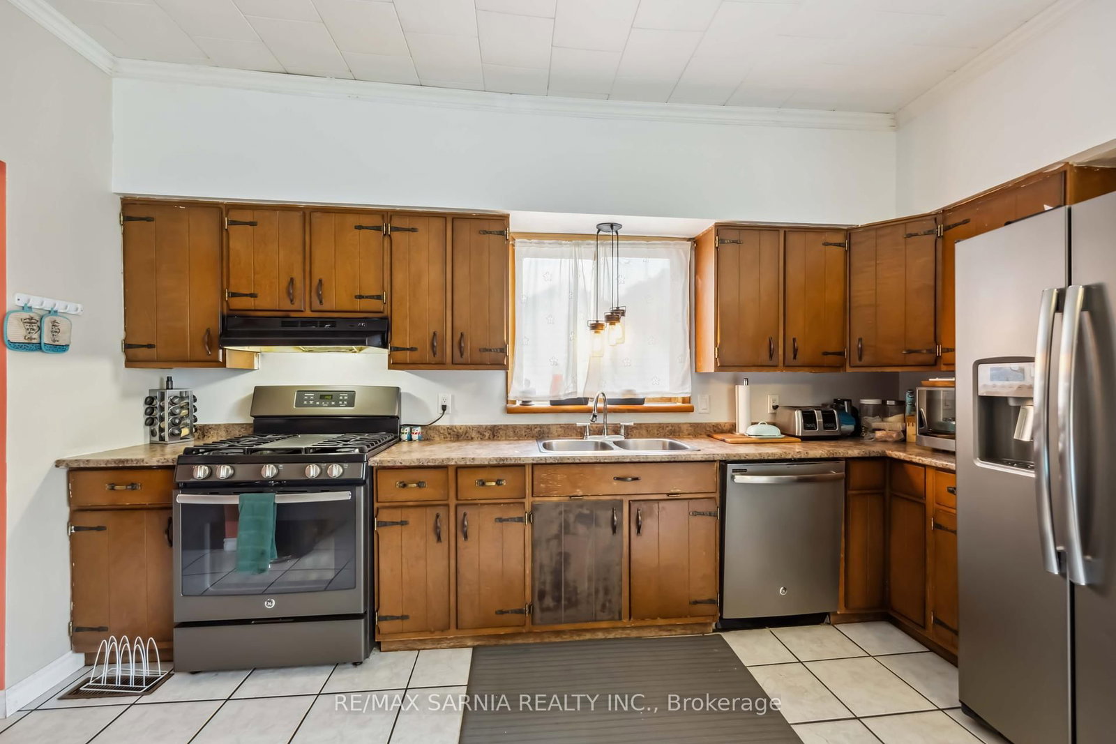 Listing Image 9