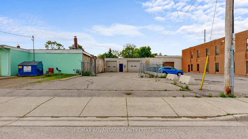 B - 527 South St, London East, N6B 1C4 | Image 2