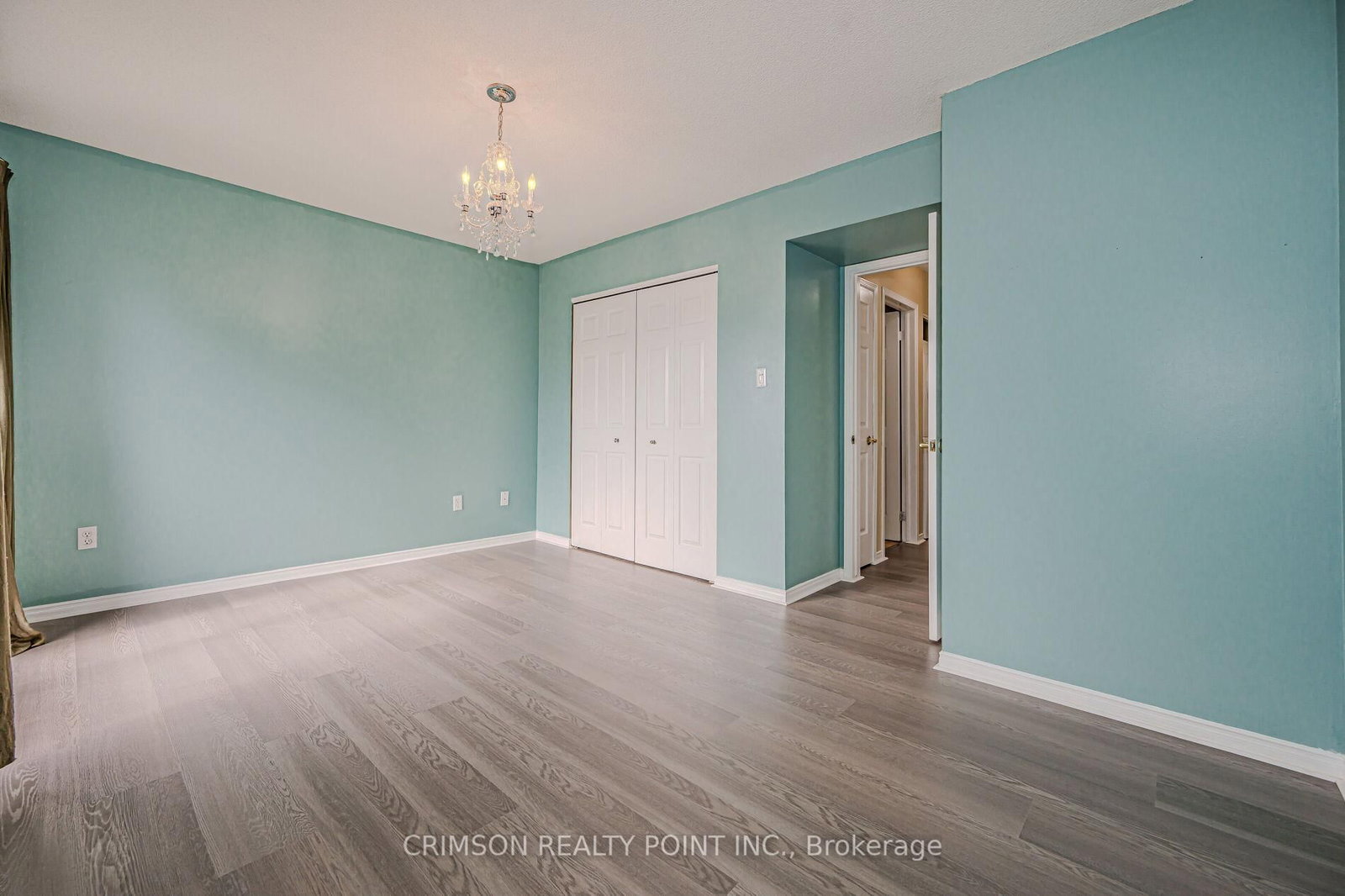 Townhouse leased at 7-266 Limeridge Road, Hamilton, Ontario, L9A 2S7 - Bruleville - MLS: X12370046