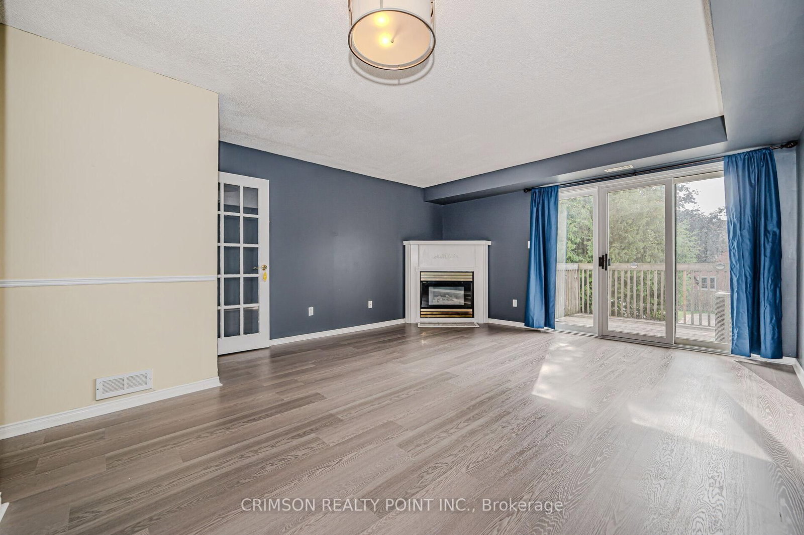 Townhouse leased at 7-266 Limeridge Road, Hamilton, Ontario, L9A 2S7 - Bruleville - MLS: X12370046