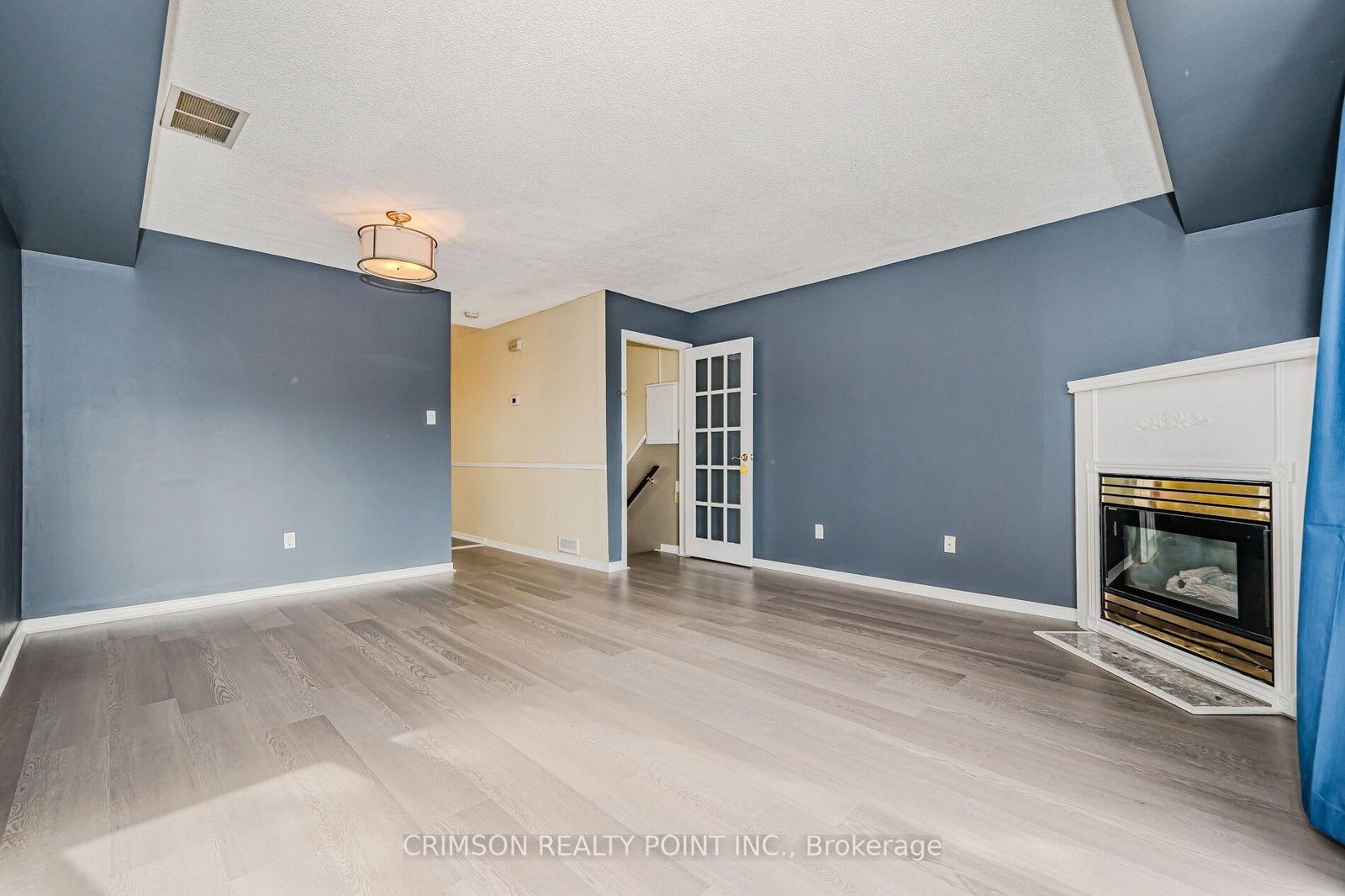 Townhouse leased at 7-266 Limeridge Road, Hamilton, Ontario, L9A 2S7 - Bruleville - MLS: X12370046
