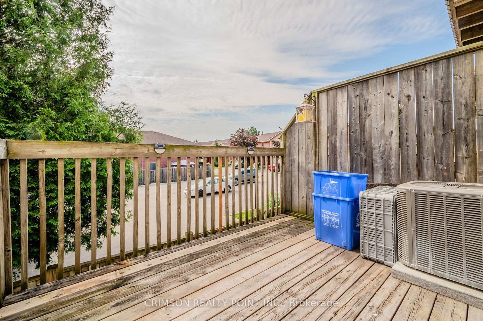 Townhouse leased at 7-266 Limeridge Road, Hamilton, Ontario, L9A 2S7 - Bruleville - MLS: X12370046