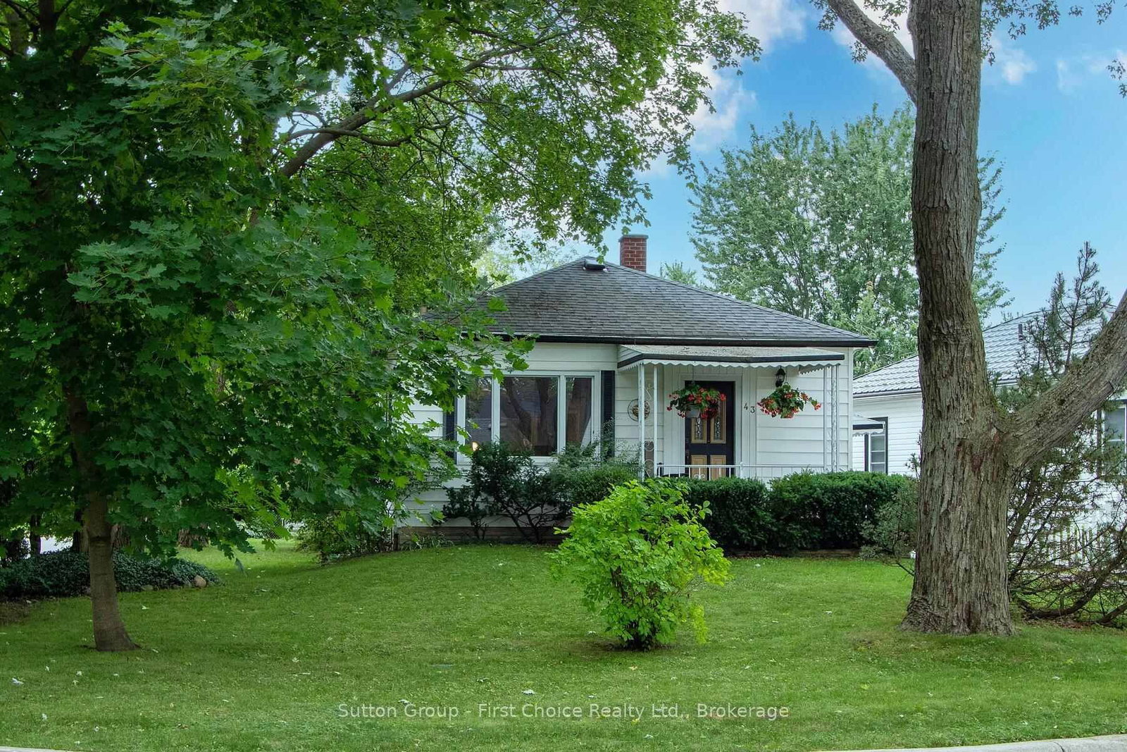 Listing Image 1