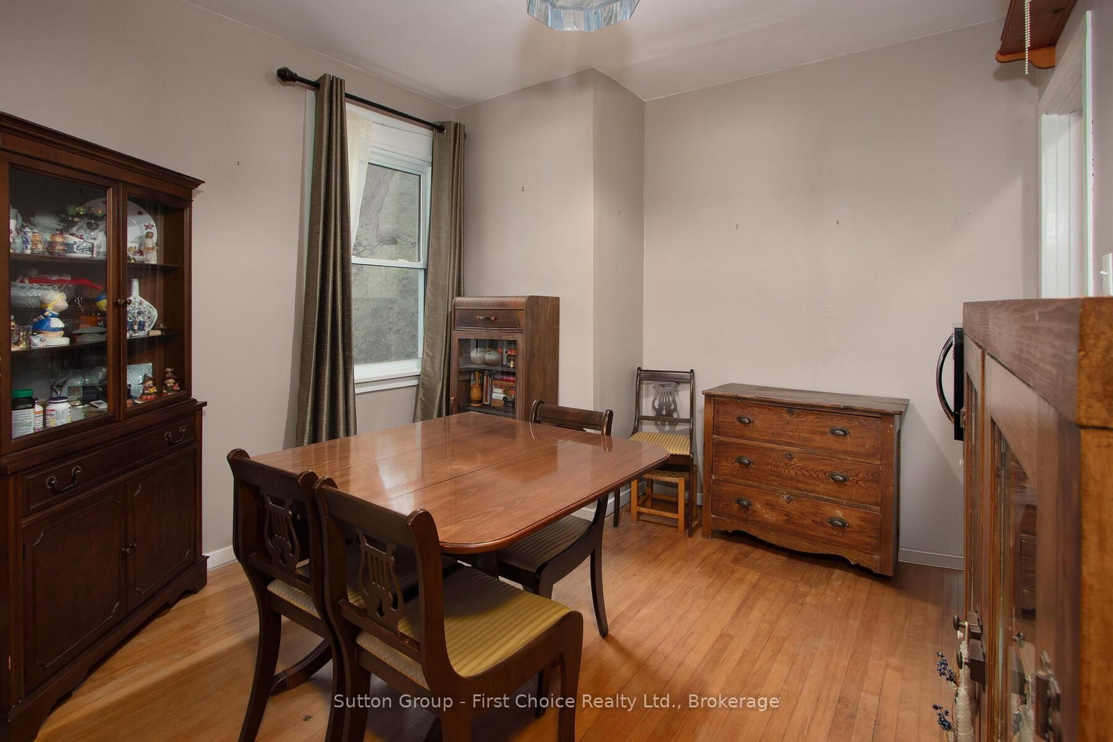 Listing Image 15