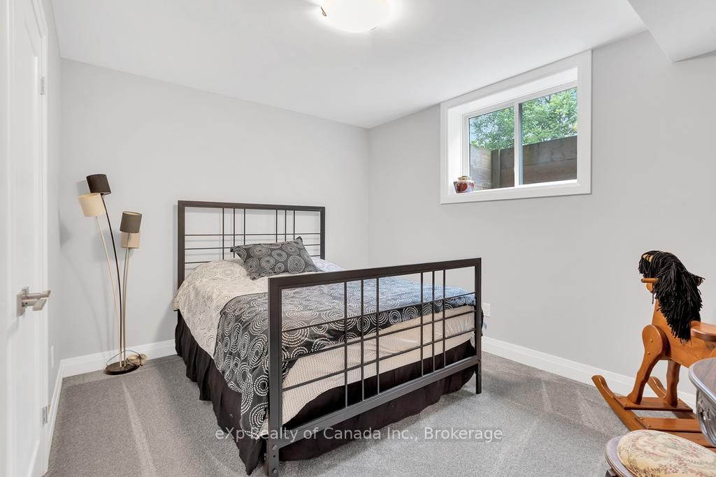 Listing Image 48
