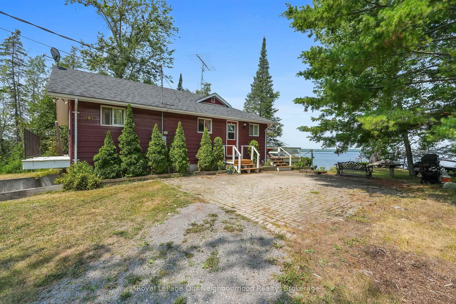 Listing Image 4