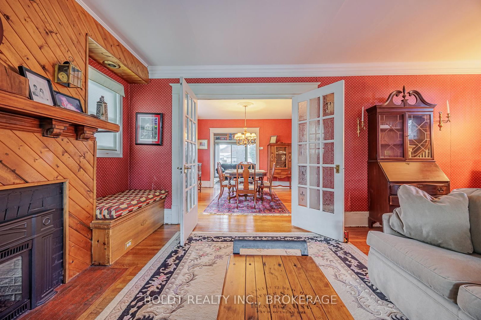 Listing Image 10
