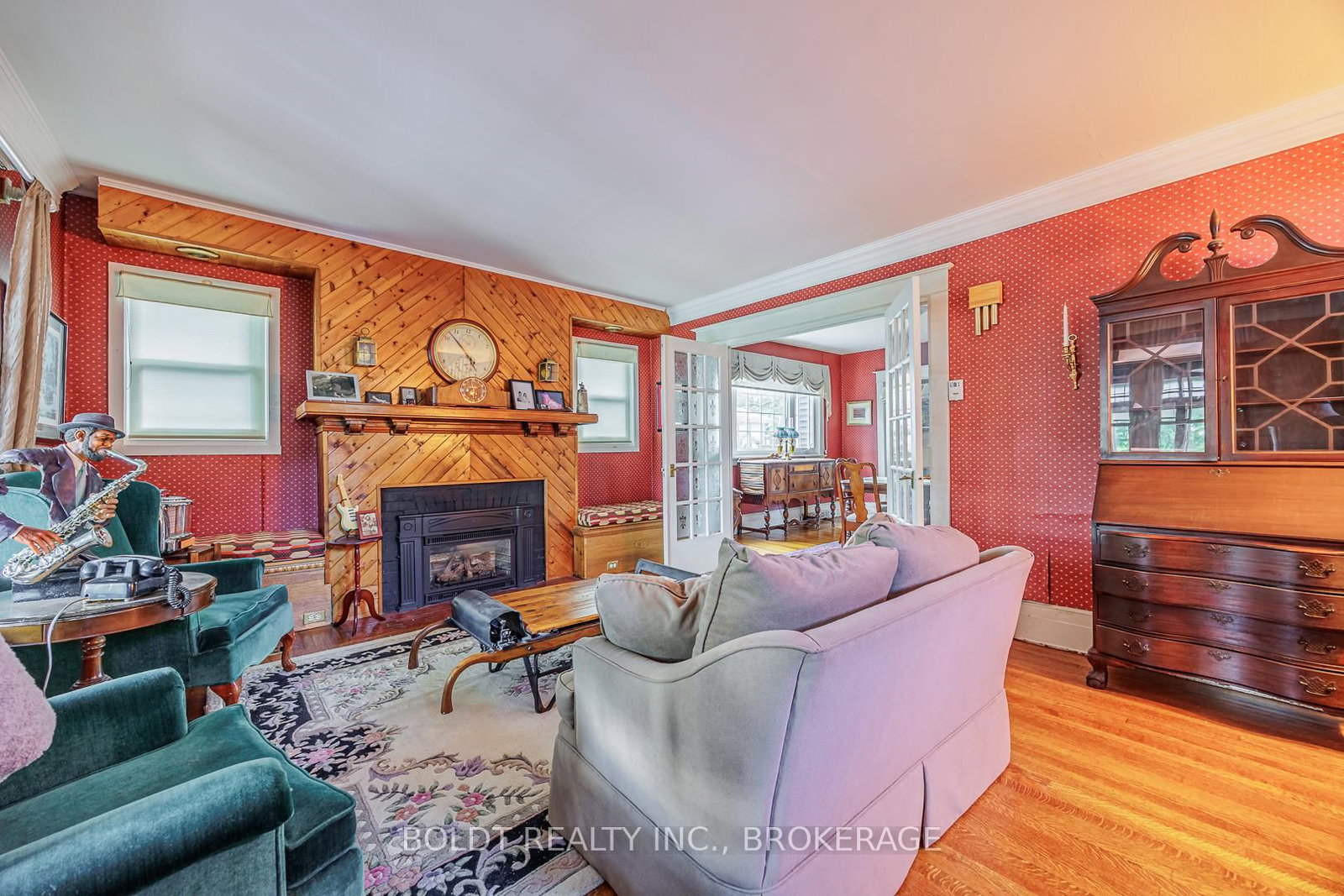 Listing Image 12