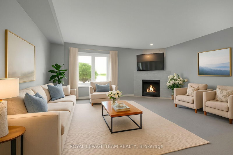 89 Thornbury Cres, Ottawa, K2G 6C4 | Image 2